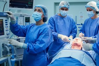 Ze života anesteziologa: Alergie na anestezii, jak se projevuje a jak ji řešíme na operačním sále - Médium.cz